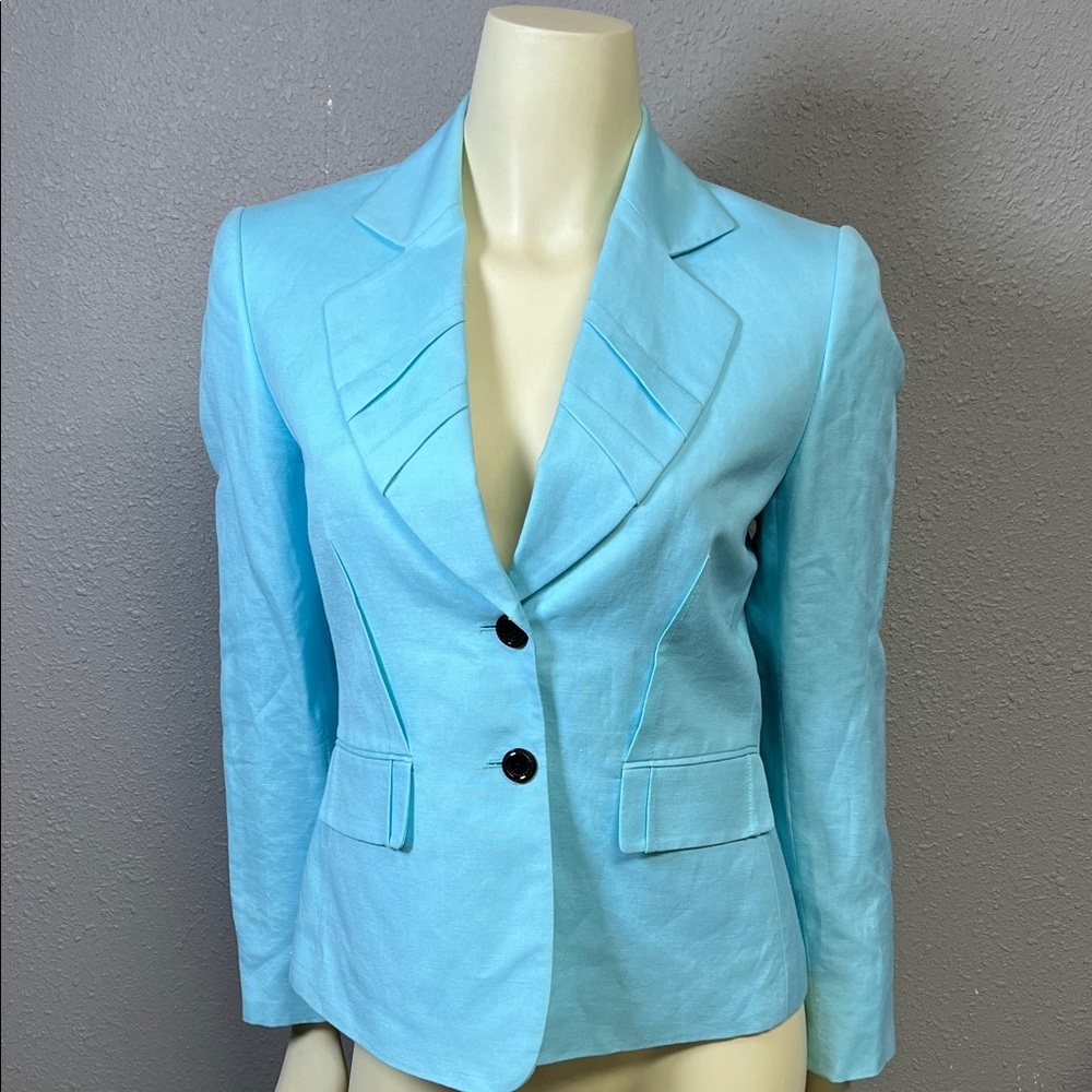 Women's Light Blue Tailored Single-Breasted Blazer
